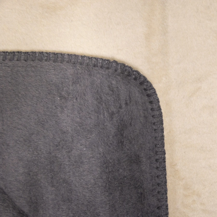 Plaid Cerf Debout Gris 130*180 – Image 3