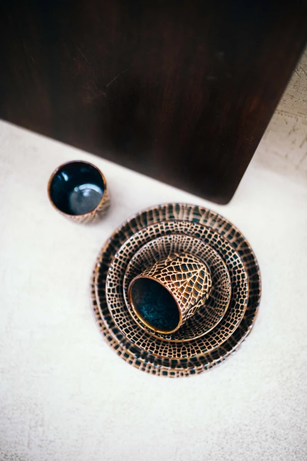 6 Assiettes Dessert Lotus Porcelaine Bronze Pomax – Image 3